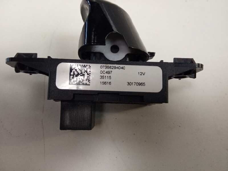 Recambio de mando elevalunas delantero izquierdo para fiat nuova 500 (150) pop referencia OEM IAM 0735450601  