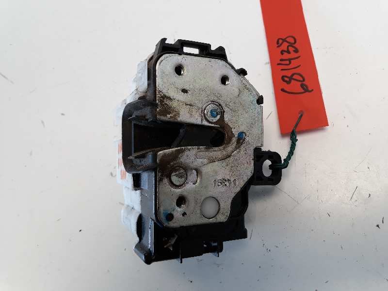 Recambio de cerradura puerta delantera derecha para fiat nuova 500 (150) lounge referencia OEM IAM 51827593  