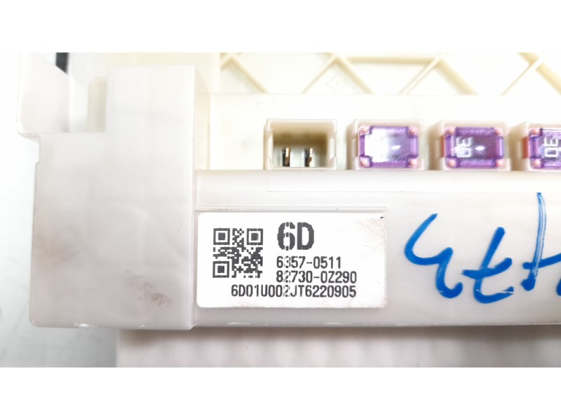 Recambio de caja reles / fusibles para toyota corolla (e21) referencia OEM IAM 827300Z290  