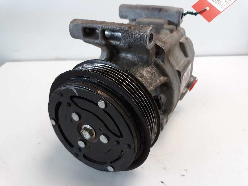 Recambio de compresor aire acondicionado para fiat nuova 500 (150) lounge referencia OEM IAM 51747318 32183 