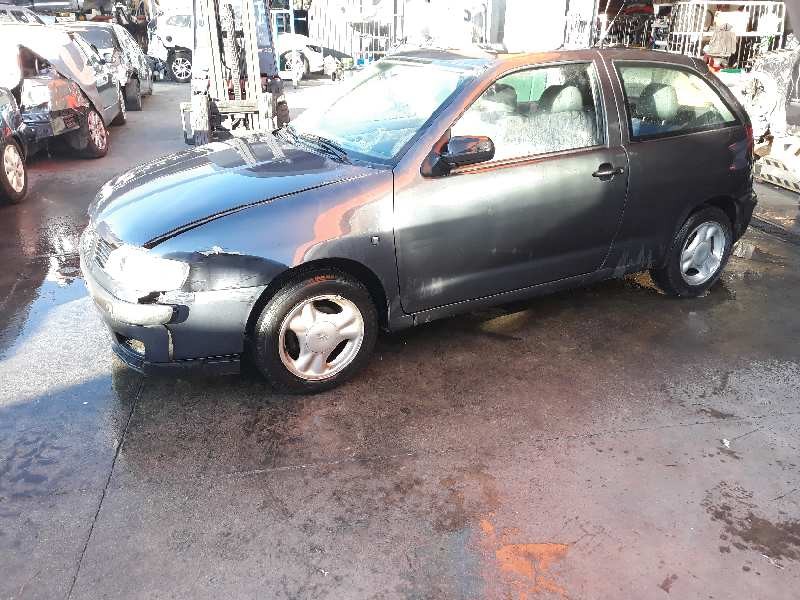 seat ibiza (6k1) del año 2000