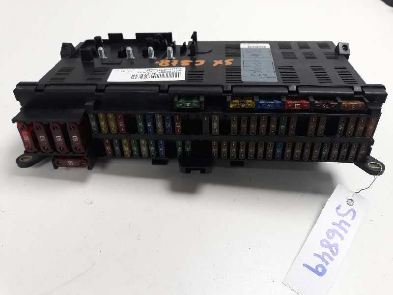 Recambio de caja reles / fusibles para bmw x5 (e53) 3.0d referencia OEM IAM 61138384527  