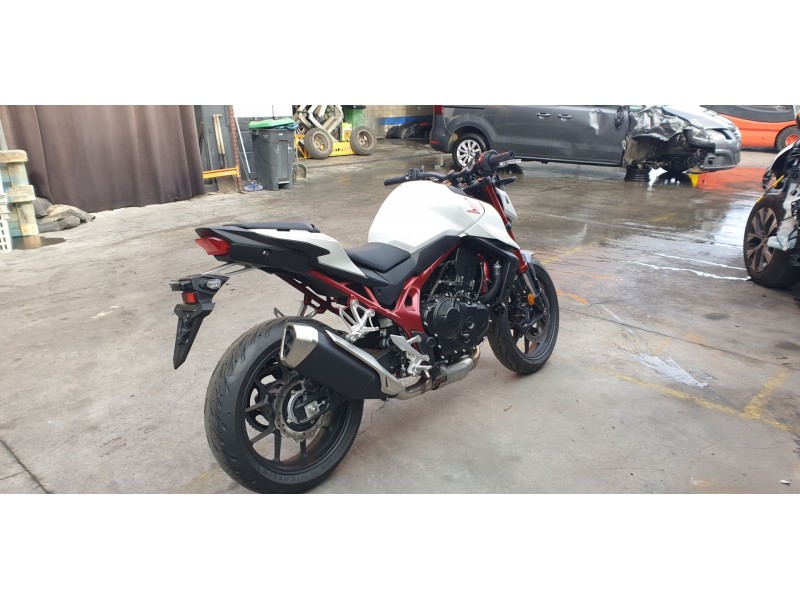 honda cb 750 hornet del año 2024