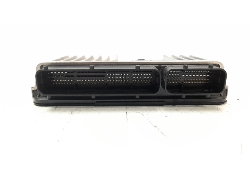 Recambio de centralita motor uce para toyota corolla (e21) referencia OEM IAM 8966602G20  