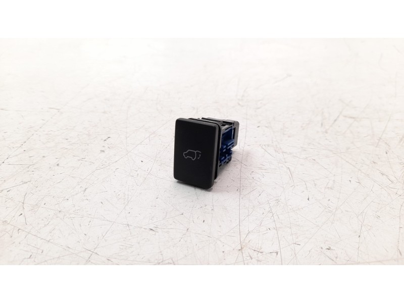 Recambio de interruptor para toyota rav 4 referencia OEM IAM 15B116  
