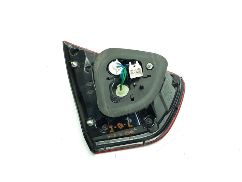 Recambio de piloto trasero derecho interior para kia rio 1.2 cat referencia OEM IAM 924041W2  