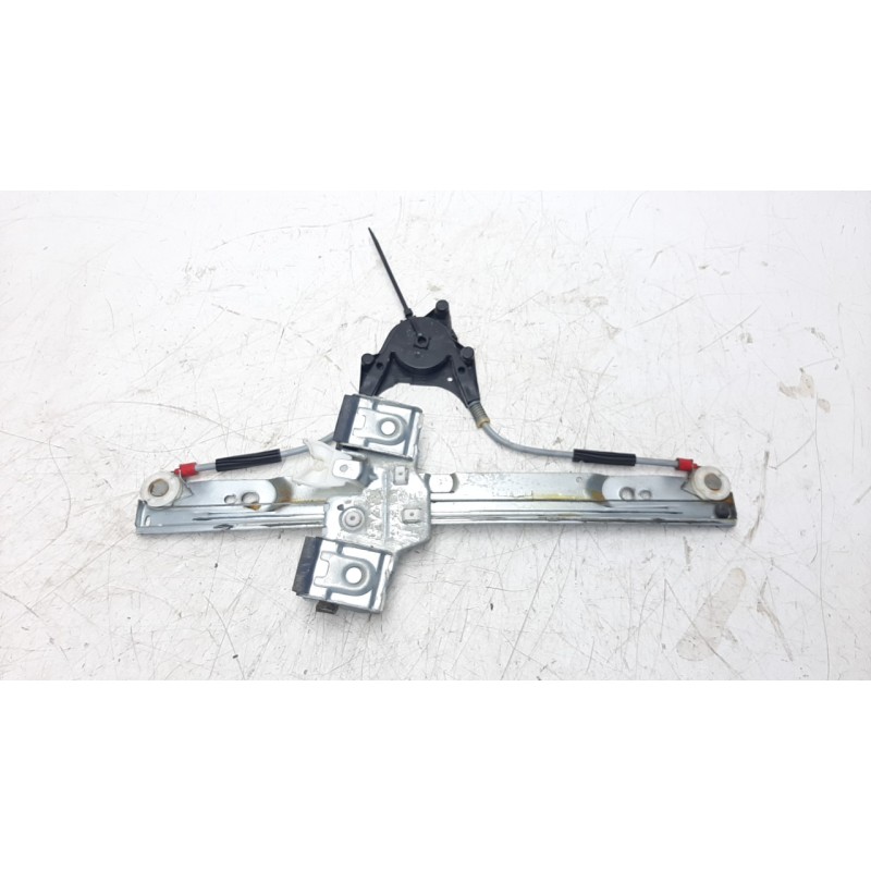 Recambio de elevalunas delantero derecho para ford fiesta (ccn) 1.25 16v cat referencia OEM IAM 8A61A23208AE 106104420 118526