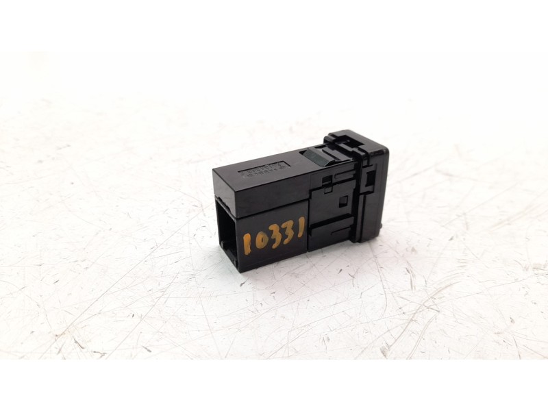 Recambio de interruptor para toyota rav 4 referencia OEM IAM 8619042040  