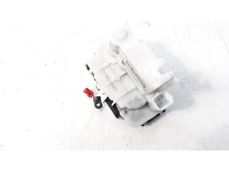 Recambio de cerradura puerta delantera izquierda para fiat nuova 500 (150) lounge referencia OEM IAM 52041739  