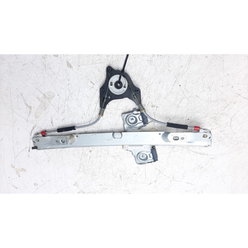 Recambio de elevalunas delantero derecho para ford fiesta (ccn) 1.25 16v cat referencia OEM IAM 8A61A23208AE 106104420 118526