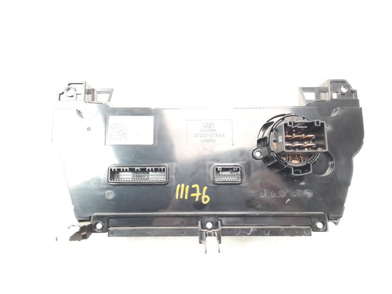 Recambio de mando climatizador para hyundai tucson 1.6 crdi cat referencia OEM IAM 97250D7FB0TRY  