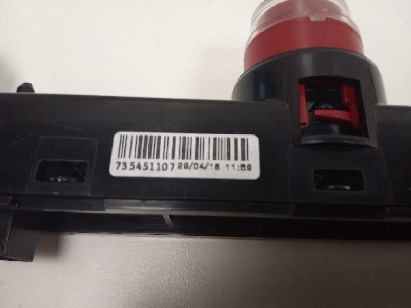 Recambio de warning para fiat nuova 500 (150) pop referencia OEM IAM 735451107  