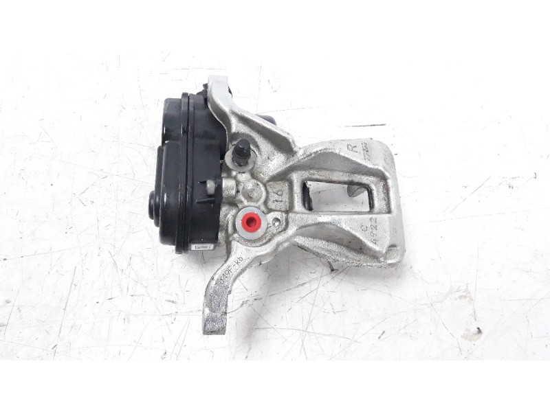 Recambio de pinza de freno trasera derecha para toyota c-hr referencia OEM IAM 46310F4011 47830 F4030 