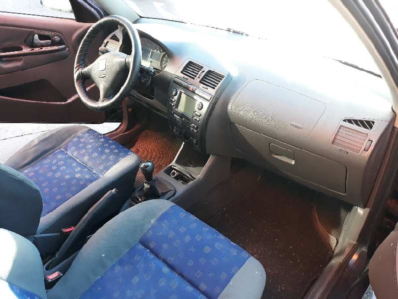 seat ibiza (6k1) del año 2000