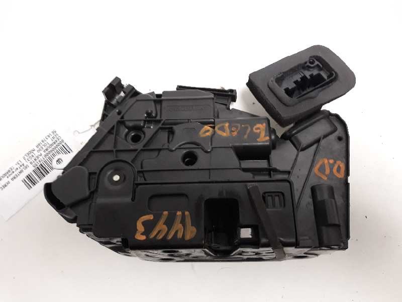 Recambio de cerradura puerta delantera derecha para seat toledo (kg3) reference referencia OEM IAM 5E1837816A  