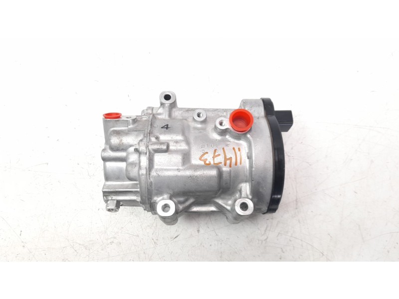 Recambio de compresor aire acondicionado para toyota corolla (e21) referencia OEM IAM 0424001202  