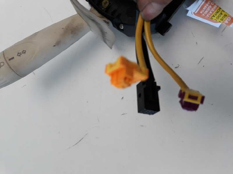 Recambio de mando multifuncion para fiat nuova 500 (150) lounge referencia OEM IAM 7354724640  