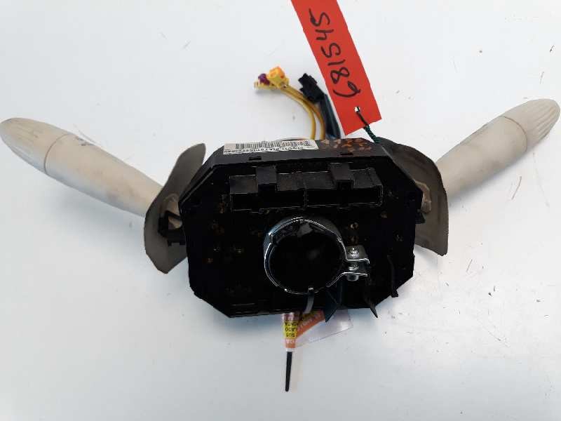 Recambio de mando multifuncion para fiat nuova 500 (150) lounge referencia OEM IAM 7354724640  