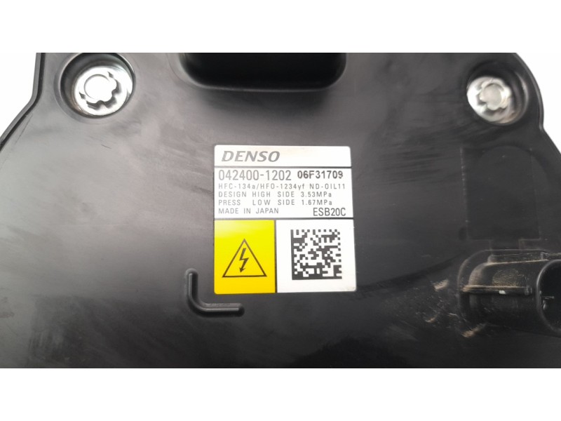 Recambio de compresor aire acondicionado para toyota corolla (e21) referencia OEM IAM 0424001202  