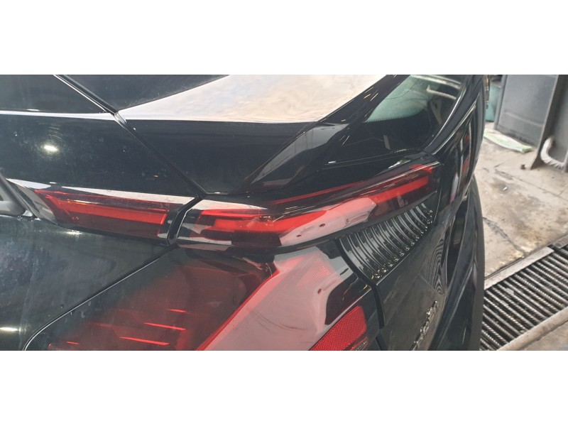 Recambio de piloto trasero izquierdo interior para citroen c4 berlina e-feel pack referencia OEM IAM 9831120680  