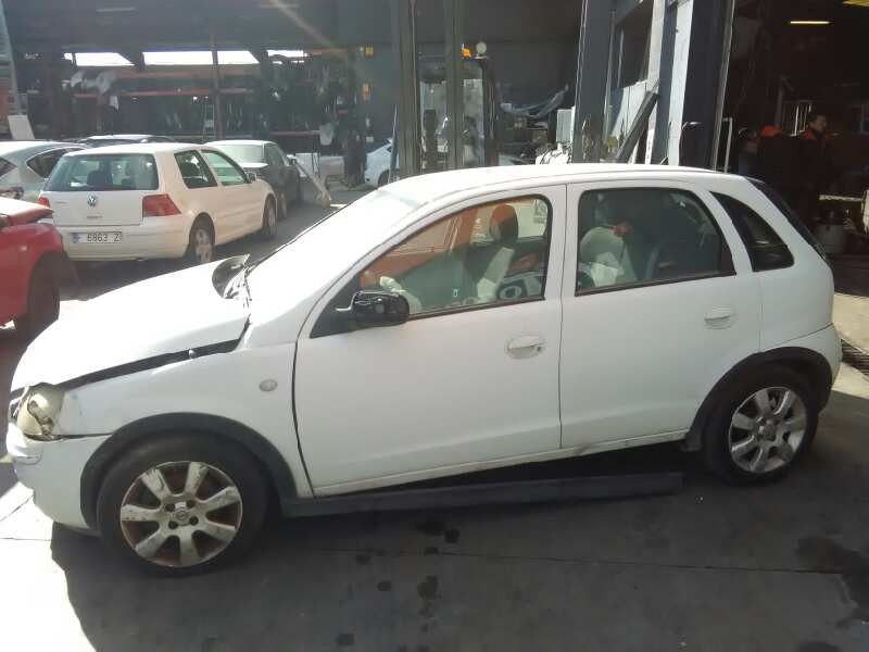 opel corsa c del año 2005