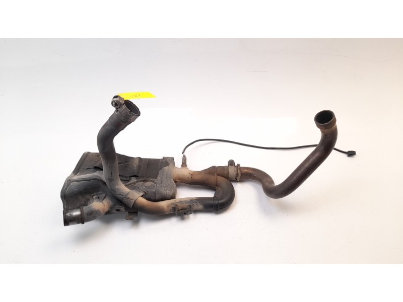 Recambio de tubo escape trasero para suzuki gladius 650 referencia OEM IAM 1420044H01000  