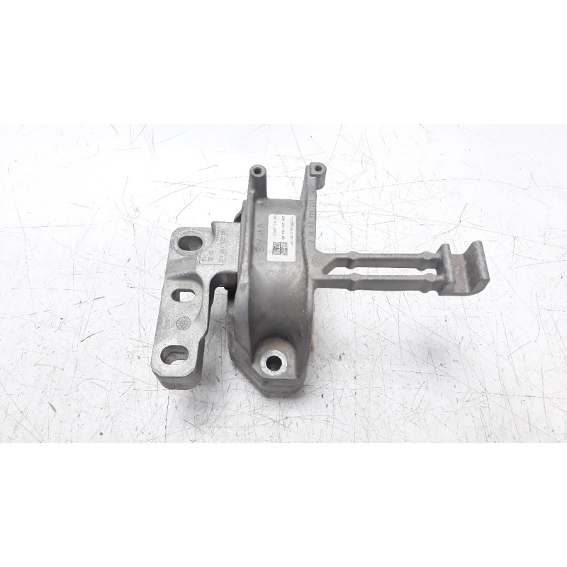 Recambio de soporte motor derecho para audi a1 sportback (gba) 1.0 tfsi referencia OEM IAM 2Q0199262BK  