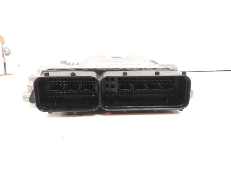 Recambio de centralita motor uce para opel insignia berlina sport referencia OEM IAM 55577619 0281017453 
