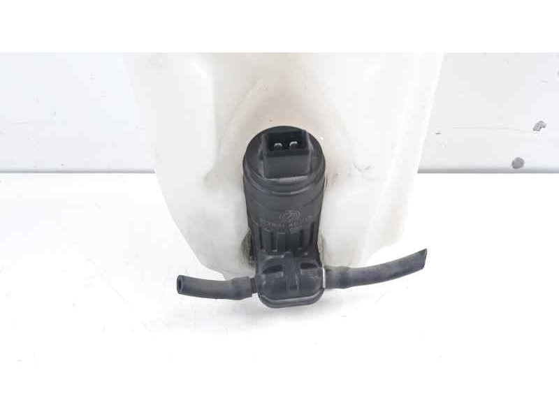 Recambio de deposito limpia para ford ka (ccu) trend + referencia OEM IAM 2353362  