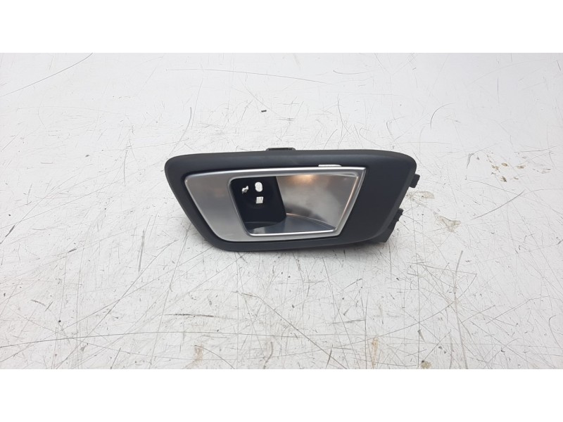 Recambio de maneta interior trasera derecha para ford fiesta (ccn) 1.25 16v cat referencia OEM IAM C1BBA22600E  