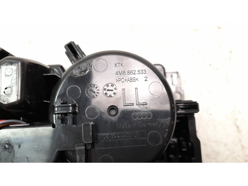 Recambio de cenicero para audi q7 4mg referencia OEM IAM 4M8862533  