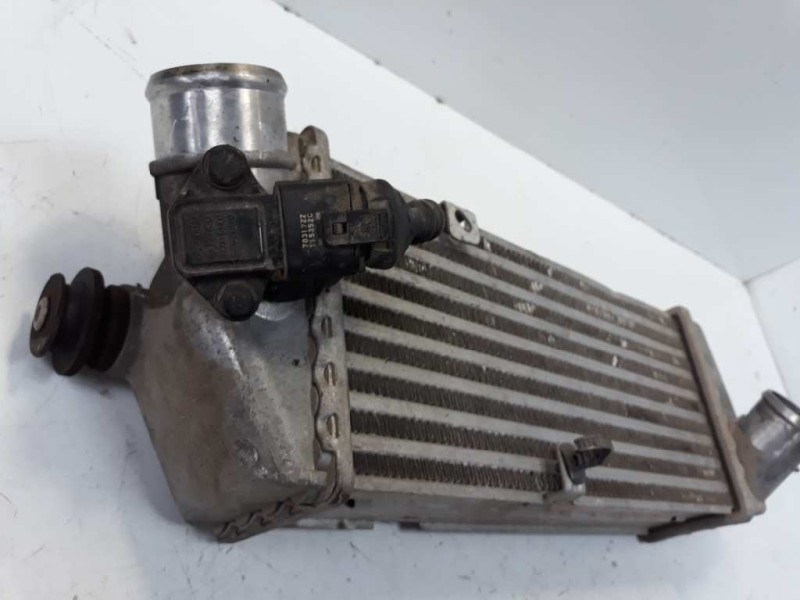 Recambio de intercooler para hyundai accent (mc) gl crdi referencia OEM IAM 282712A401 30336 