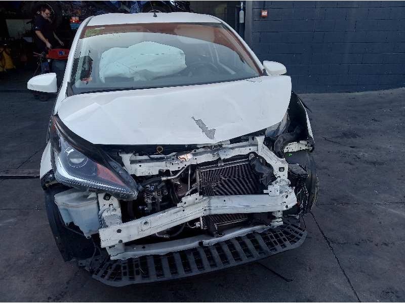 toyota aygo del año 2015