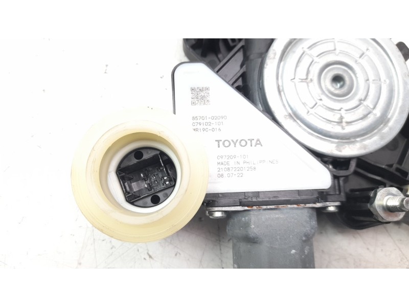 Recambio de elevalunas delantero izquierdo para toyota corolla (e21) referencia OEM IAM 6982002741  
