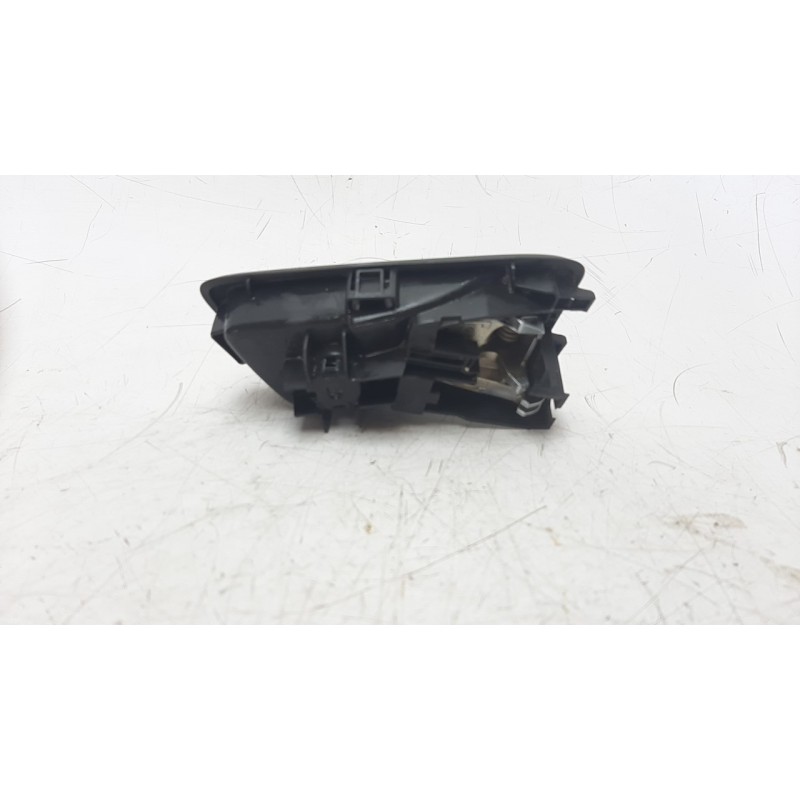 Recambio de maneta interior trasera izquierda para ford fiesta (ccn) 1.25 16v cat referencia OEM IAM C1BBA22601E  