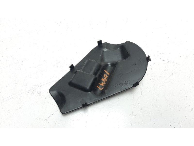 Recambio de moldura para bmw c 650 sport referencia OEM IAM 46637725322  