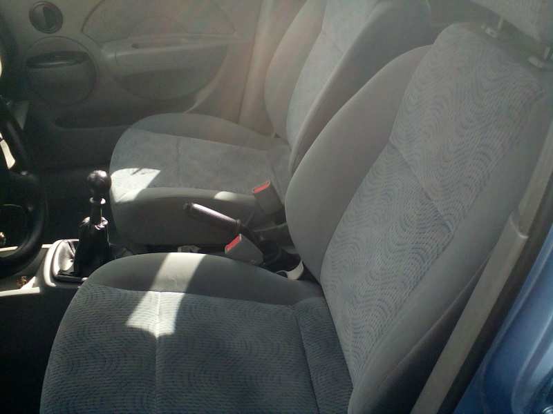 daewoo kalos del año 2004