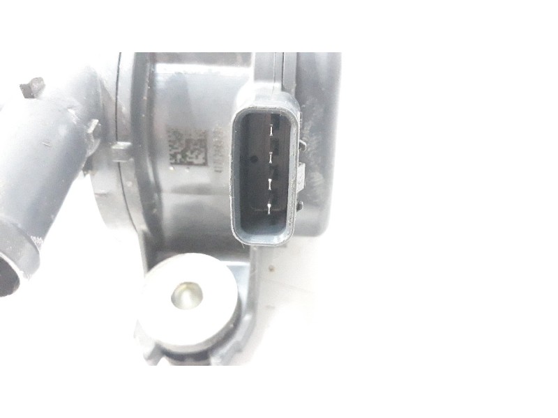Recambio de bomba agua para toyota c-hr referencia OEM IAM G904047040  
