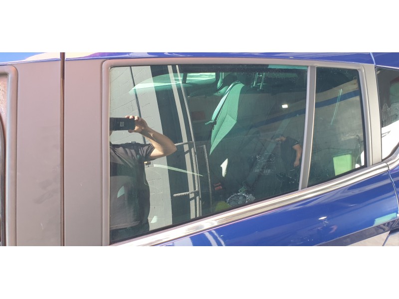 Recambio de elevalunas trasero izquierdo para ford b-max 1.0 ecoboost cat referencia OEM IAM AV1114A389L4  