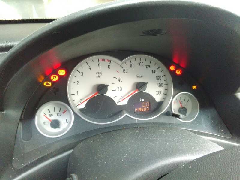 opel corsa c del año 2005