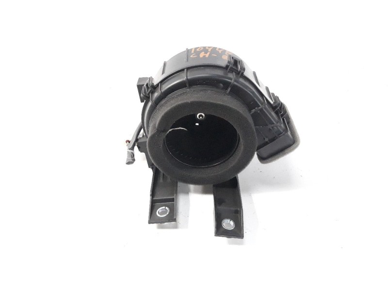 Recambio de ventilador calefaccion para toyota c-hr referencia OEM IAM G923047080 1704027808 
