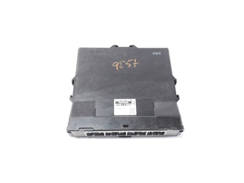 Recambio de modulo electronico para toyota c-hr hybrid advance referencia OEM IAM 89981F4020  