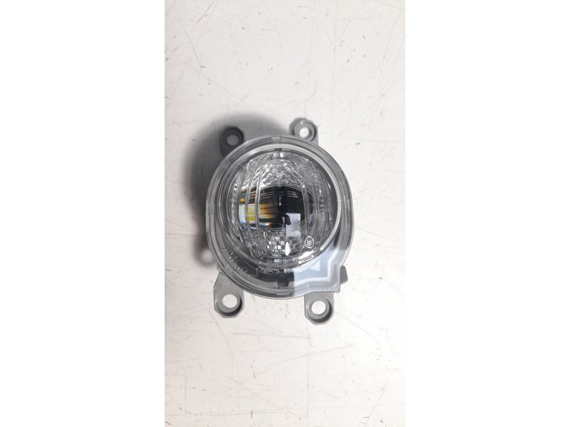 Recambio de faro antiniebla izquierdo para toyota corolla (e21) referencia OEM IAM 02415  