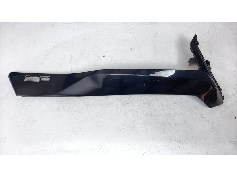 Recambio de moldura para kymco g-dink 125 referencia OEM IAM 83510ACD5E000  