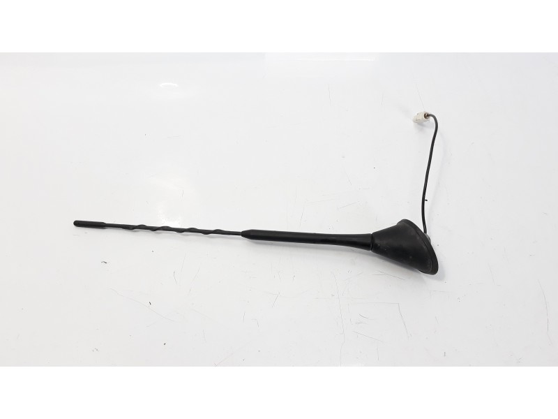 Recambio de antena para seat ibiza sc (6p5) fr crono referencia OEM IAM 6J0035849  