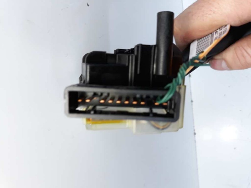 Recambio de mando limpia para hyundai accent (mc) gl crdi referencia OEM IAM   