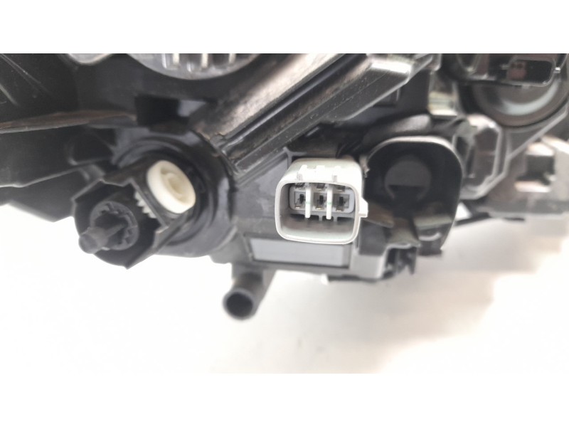 Recambio de faro izquierdo para toyota corolla (e21) referencia OEM IAM 90154014 108910002 