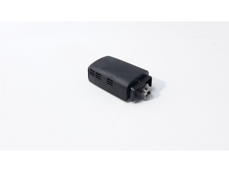 Recambio de sensor para toyota c-hr hybrid advance referencia OEM IAM 89941F4010  