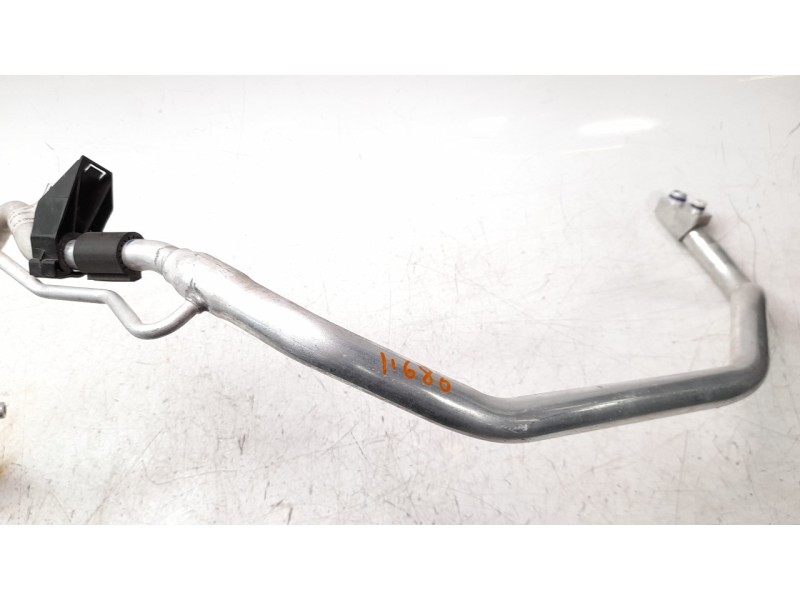Recambio de tubos aire acondicionado para audi q7 4mg referencia OEM IAM 4M0816738M  