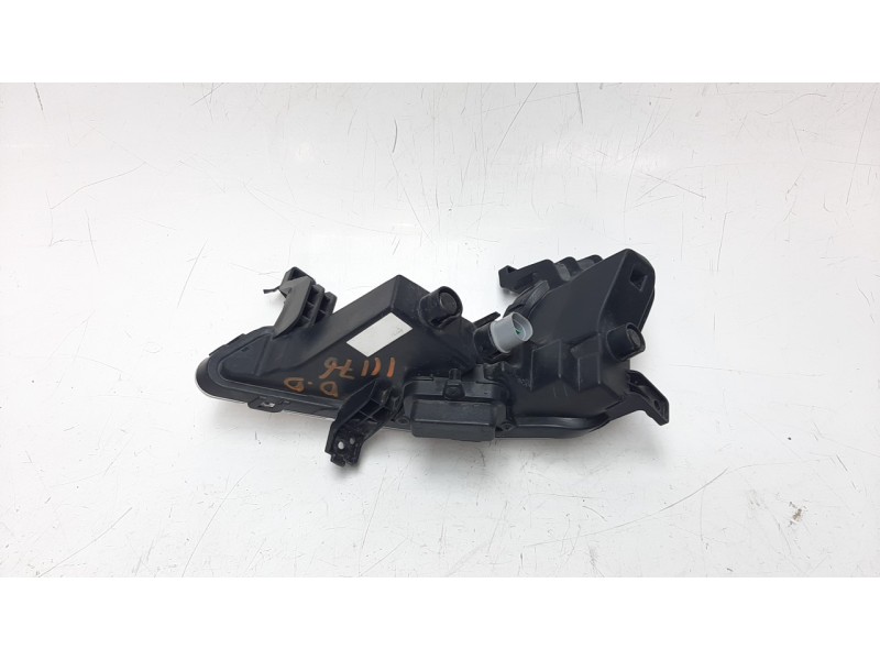 Recambio de piloto delantero derecho para hyundai tucson 1.6 crdi cat referencia OEM IAM 92208D7500  